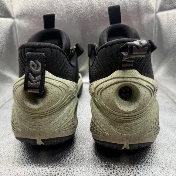 Size 11.5 Nike Cosmic Unity Black Green Glow Mens Basketball Sneakers DA6725-001 - Picture 11 of 14